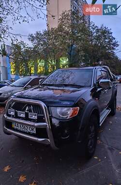 Пікап Mitsubishi L 200 2007 в Києві