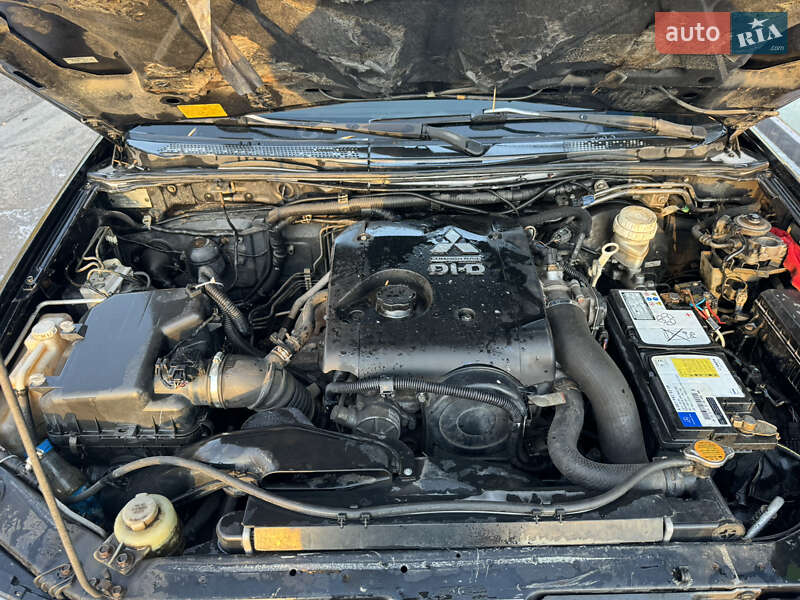 Пикап Mitsubishi L 200 2008 в Кременчуге