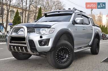 Пикап Mitsubishi L 200 2011 в Одессе