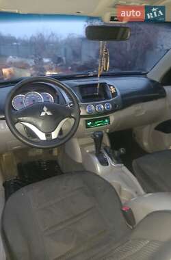 Пикап Mitsubishi L 200 2008 в Киеве