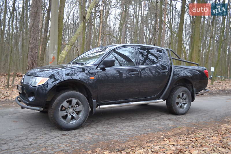 Пікап Mitsubishi L 200 2008 в Києві