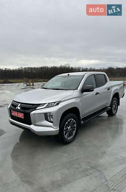 Пікап Mitsubishi L 200 2023 в Львові