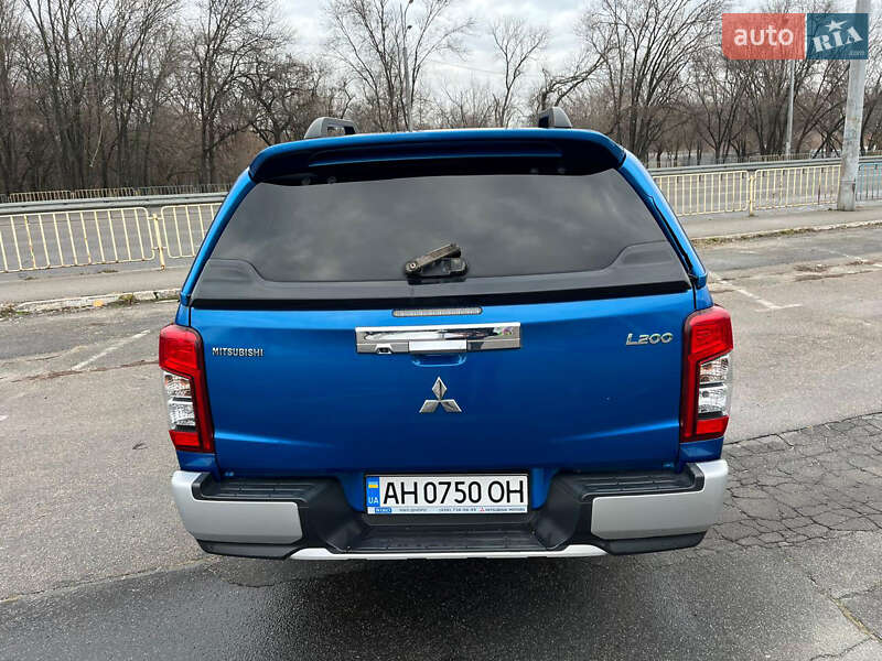 Пікап Mitsubishi L 200 2018 в Дніпрі