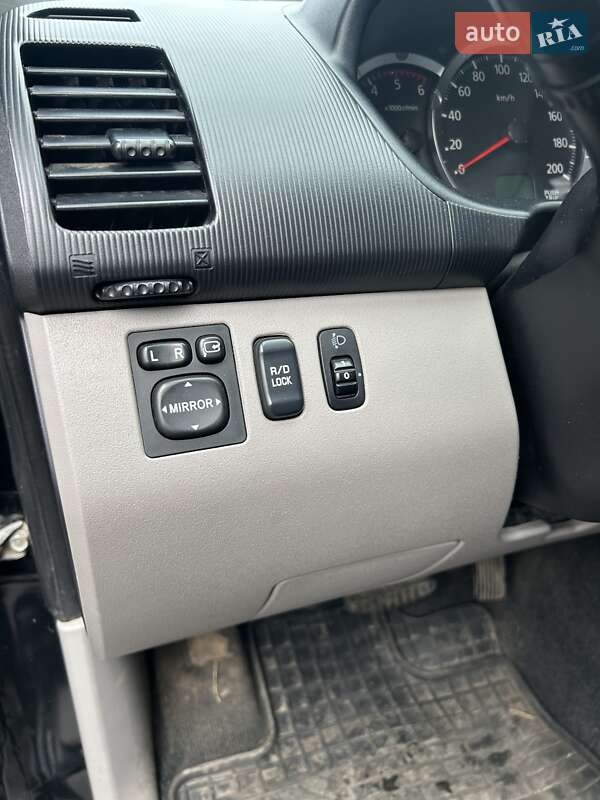 Пикап Mitsubishi L 200 2011 в Харькове фото 9 Пикап Mitsubishi L 200 2011 в Харькове