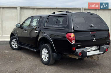 Пикап Mitsubishi L 200 2013 в 