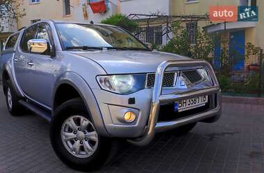 Пикап Mitsubishi L 200 2011 в Одессе