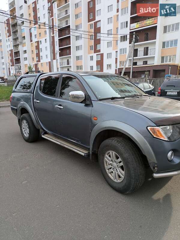 Пикап Mitsubishi L 200 2007 в Вишневом