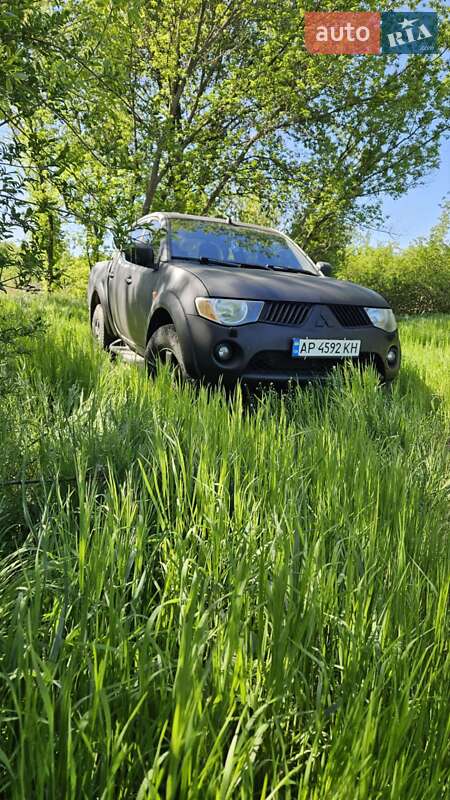 Пікап Mitsubishi L 200 2008 в Запоріжжі
