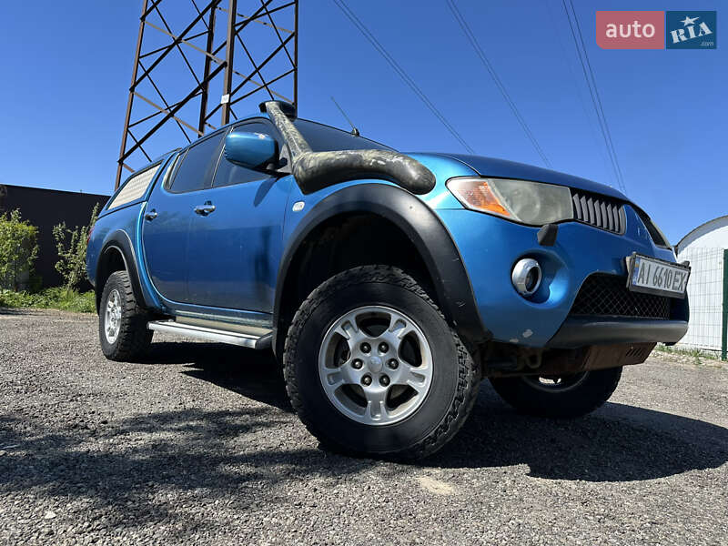 Пикап Mitsubishi L 200 2008 в Киеве