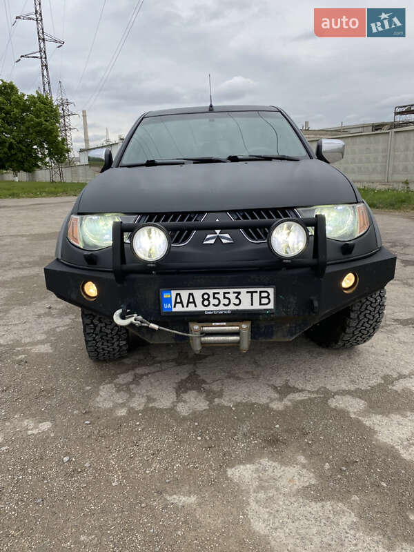 Пікап Mitsubishi L 200 2008 в Здолбуніві