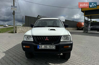 Пикап Mitsubishi L 200 2002 в 