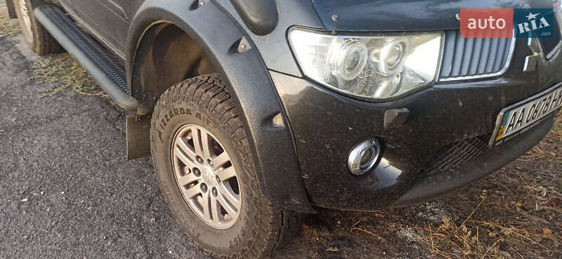 Пикап Mitsubishi L 200 2008 в Киеве