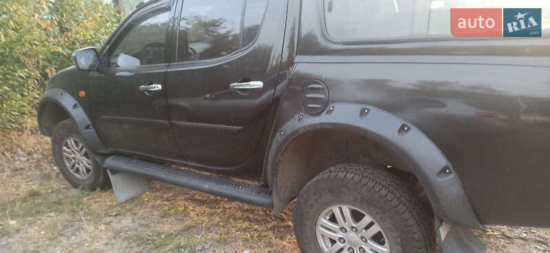 Пикап Mitsubishi L 200 2008 в Киеве