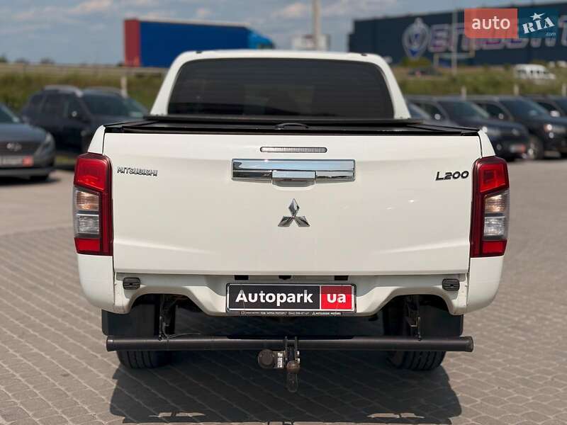 Пикап Mitsubishi L 200 2019 в Львове