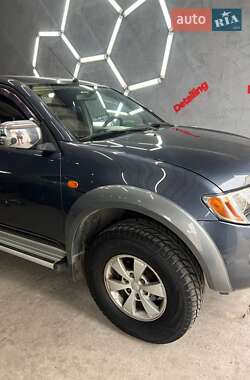 Пикап Mitsubishi L 200 2008 в Киеве
