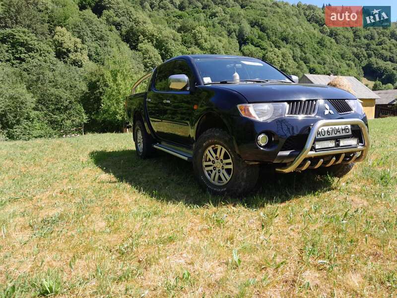Пікап Mitsubishi L 200 2008 в Рахові