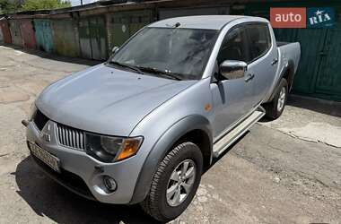Пикап Mitsubishi L 200 2008 в Киеве