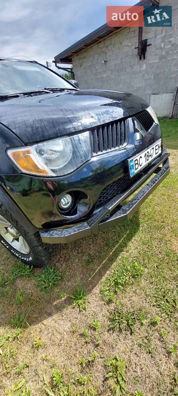 Пикап Mitsubishi L 200 2007 в Новояворовске