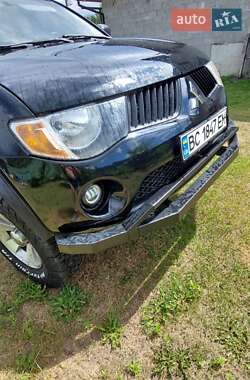 Пикап Mitsubishi L 200 2007 в 