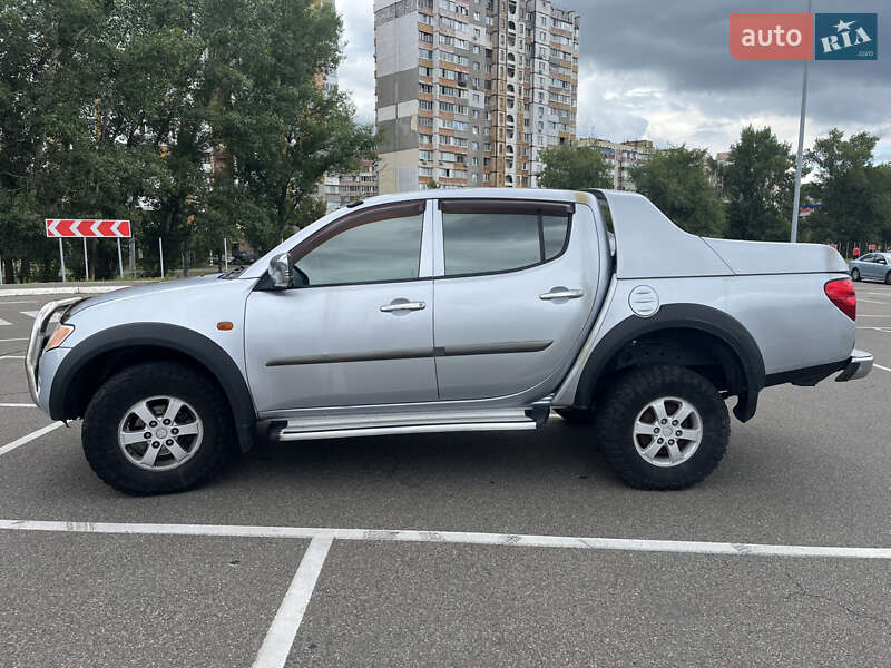 Пікап Mitsubishi L 200 2008 в 