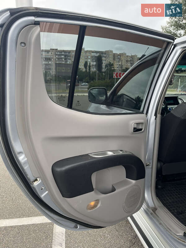 Пикап Mitsubishi L 200 2008 в Киеве