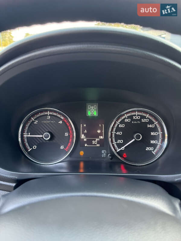 Пикап Mitsubishi L 200 2016 в Харькове фото 12 Пикап Mitsubishi L 200 2016 в Харькове