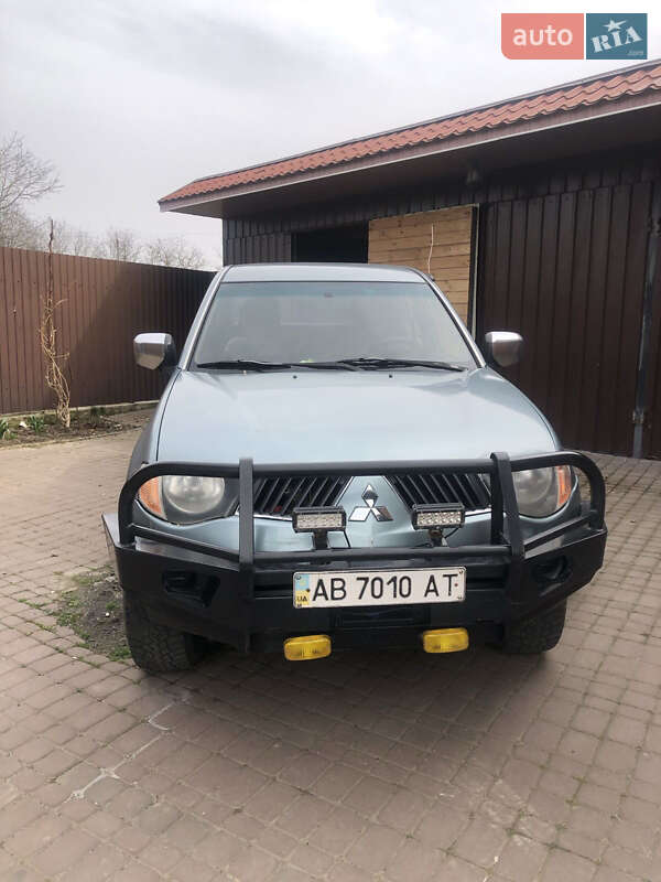 Mitsubishi L 200 2007