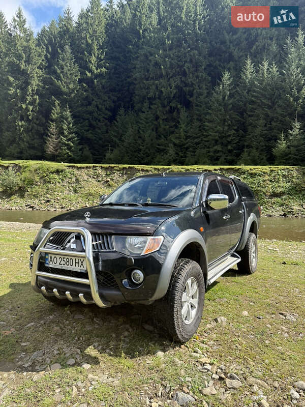 Mitsubishi L 200 2008