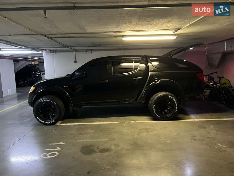 Пикап Mitsubishi L 200 2008 в Бердичеве