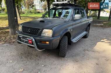 Пікап Mitsubishi L 200 2005 в Києві