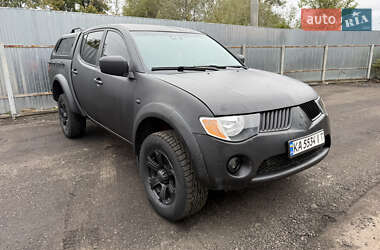 Пикап Mitsubishi L 200 2007 в 