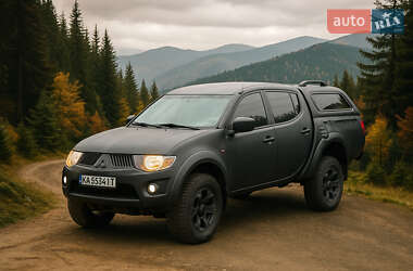 Пикап Mitsubishi L 200 2007 в Житомире