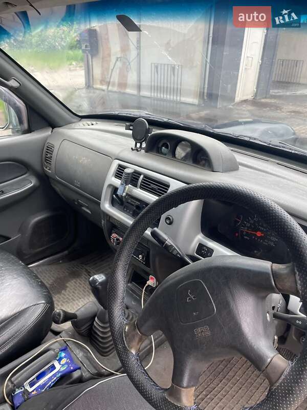 Пікап Mitsubishi L 200 2006 в Павлограді фото 2 Пікап Mitsubishi L 200 2006 в Павлограді