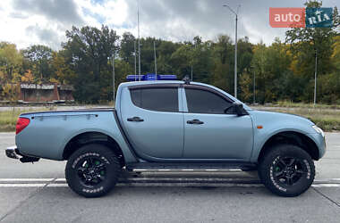 Пикап Mitsubishi L 200 2007 в 