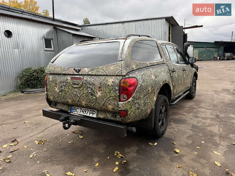 Пикап Mitsubishi L 200 2008 в Житомире фото 12 Пикап Mitsubishi L 200 2008 в Житомире