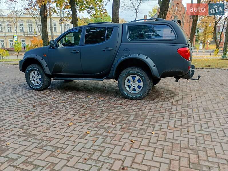 Пикап Mitsubishi L 200 2008 в Сумах