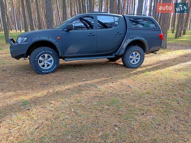 Пикап Mitsubishi L 200 2008 в Сумах