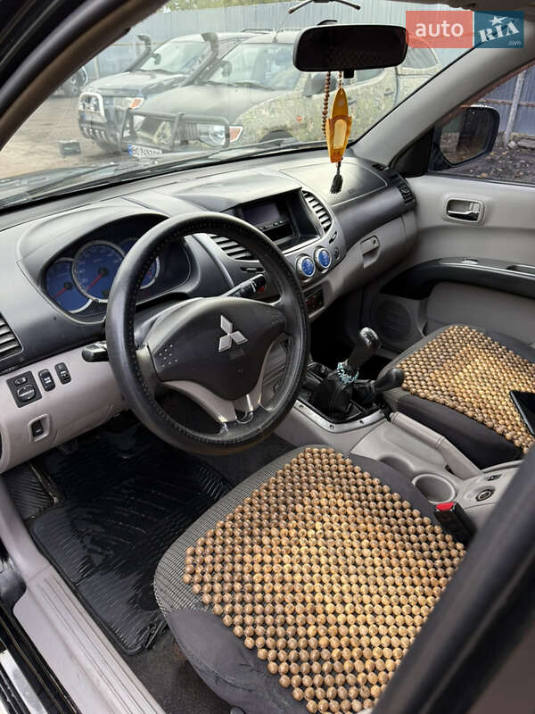 Пикап Mitsubishi L 200 2008 в Житомире