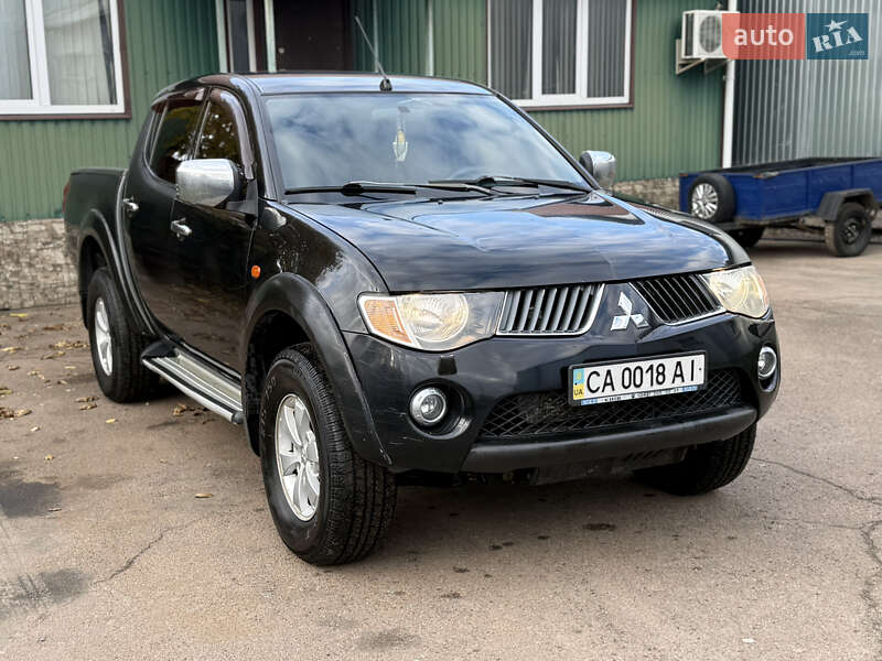 Пикап Mitsubishi L 200 2008 в Житомире
