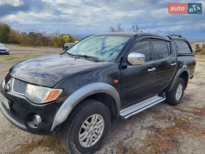 Пікап Mitsubishi L 200 2008 в Ізюмі фото 6 Пікап Mitsubishi L 200 2008 в Ізюмі