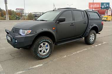 Пикап Mitsubishi L 200 2008 в 