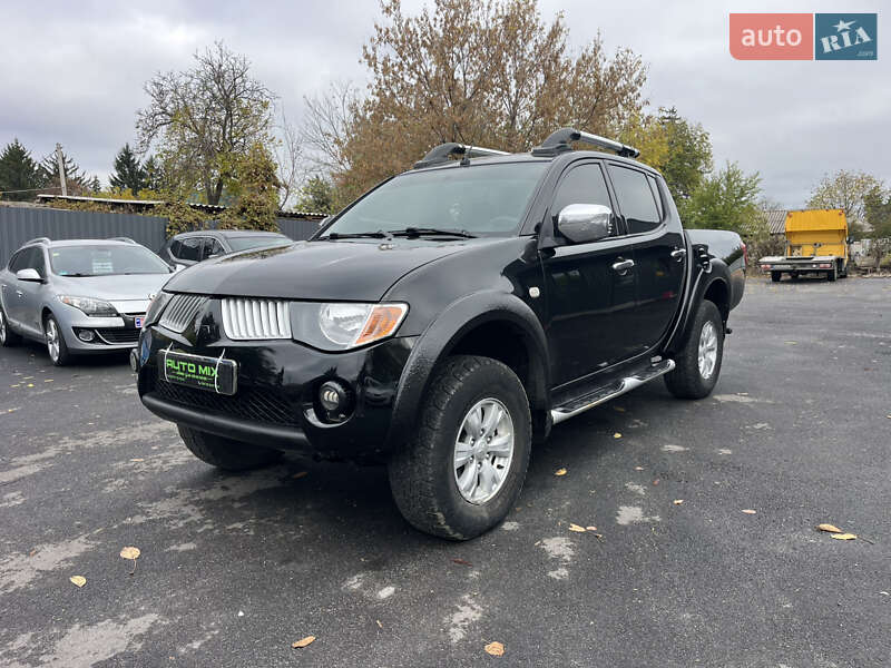 Пікап Mitsubishi L 200 2011 в Кропивницькому