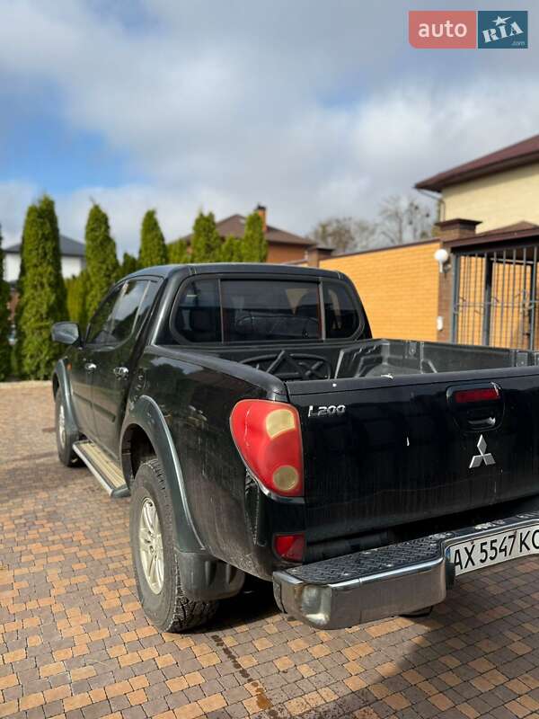 Пикап Mitsubishi L 200 2008 в Харькове фото 3 Пикап Mitsubishi L 200 2008 в Харькове
