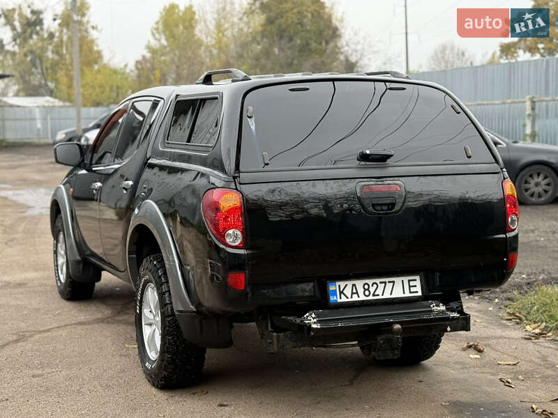 Пікап Mitsubishi L 200 2008 в Житомирі