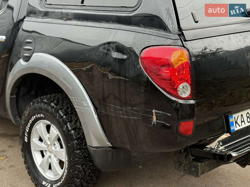 Пікап Mitsubishi L 200 2008 в Житомирі