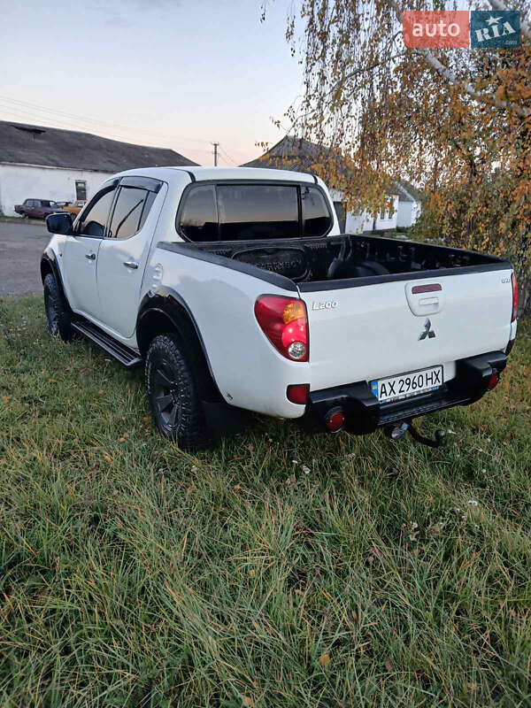 Пикап Mitsubishi L 200 2008 в Краснокутске фото 6 Пикап Mitsubishi L 200 2008 в Краснокутске