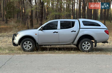 Пікап Mitsubishi L 200 2008 в  фото 5 Пікап Mitsubishi L 200 2008 в