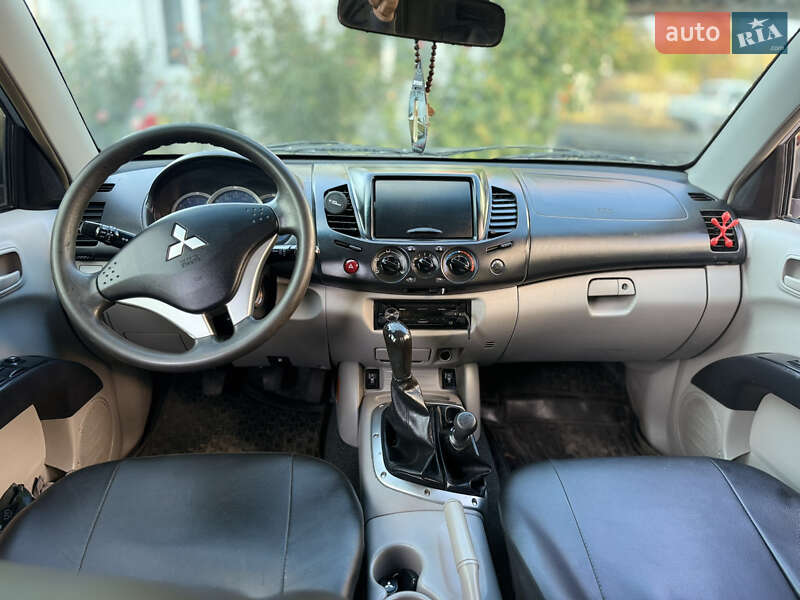 Пикап Mitsubishi L 200 2008 в Балаклее фото 9 Пикап Mitsubishi L 200 2008 в Балаклее