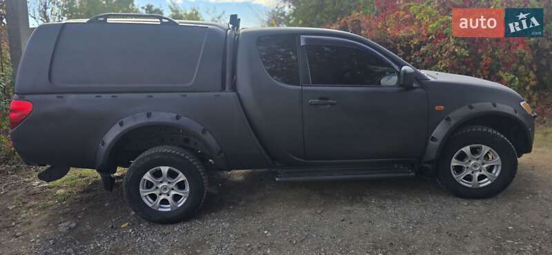 Пикап Mitsubishi L 200 2006 в Краматорске