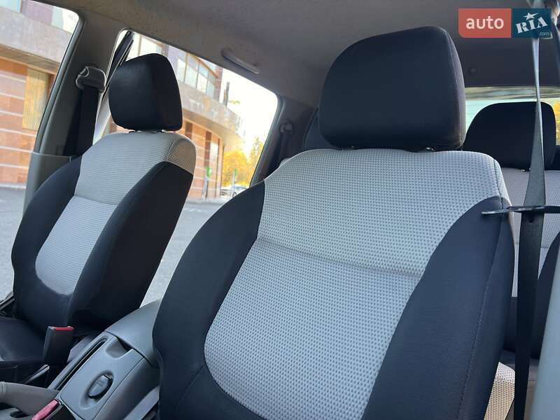Пикап Mitsubishi L 200 2007 в Одессе фото 17 Пикап Mitsubishi L 200 2007 в Одессе